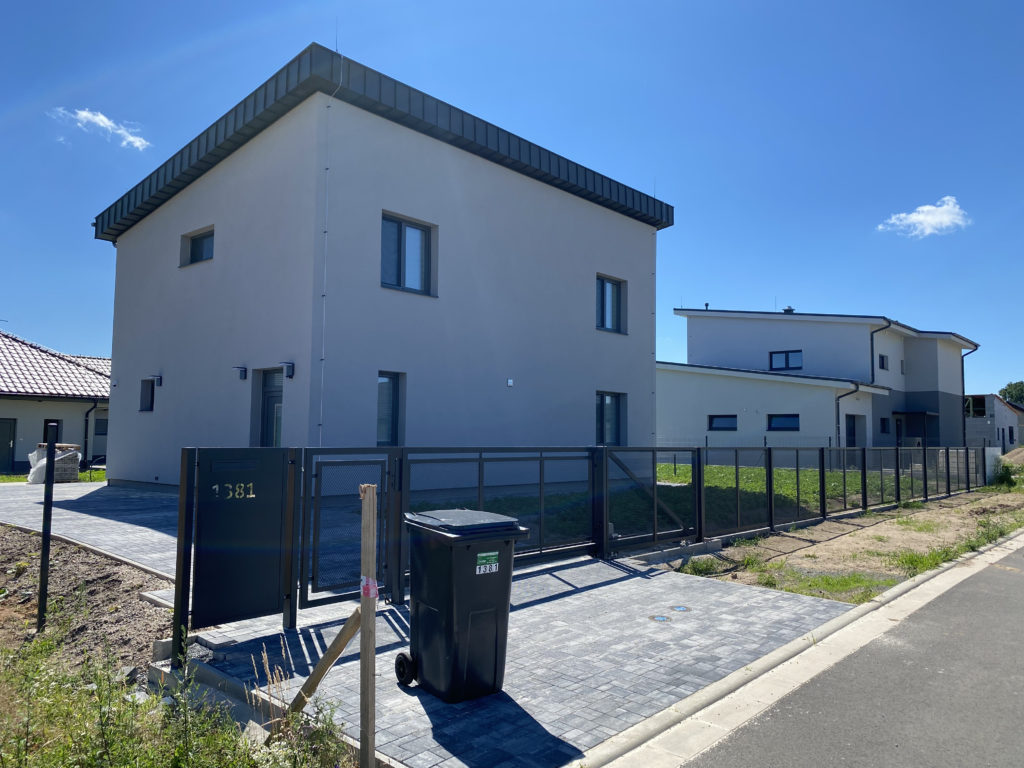 Rodinný dům na klíč - Svítkov 1