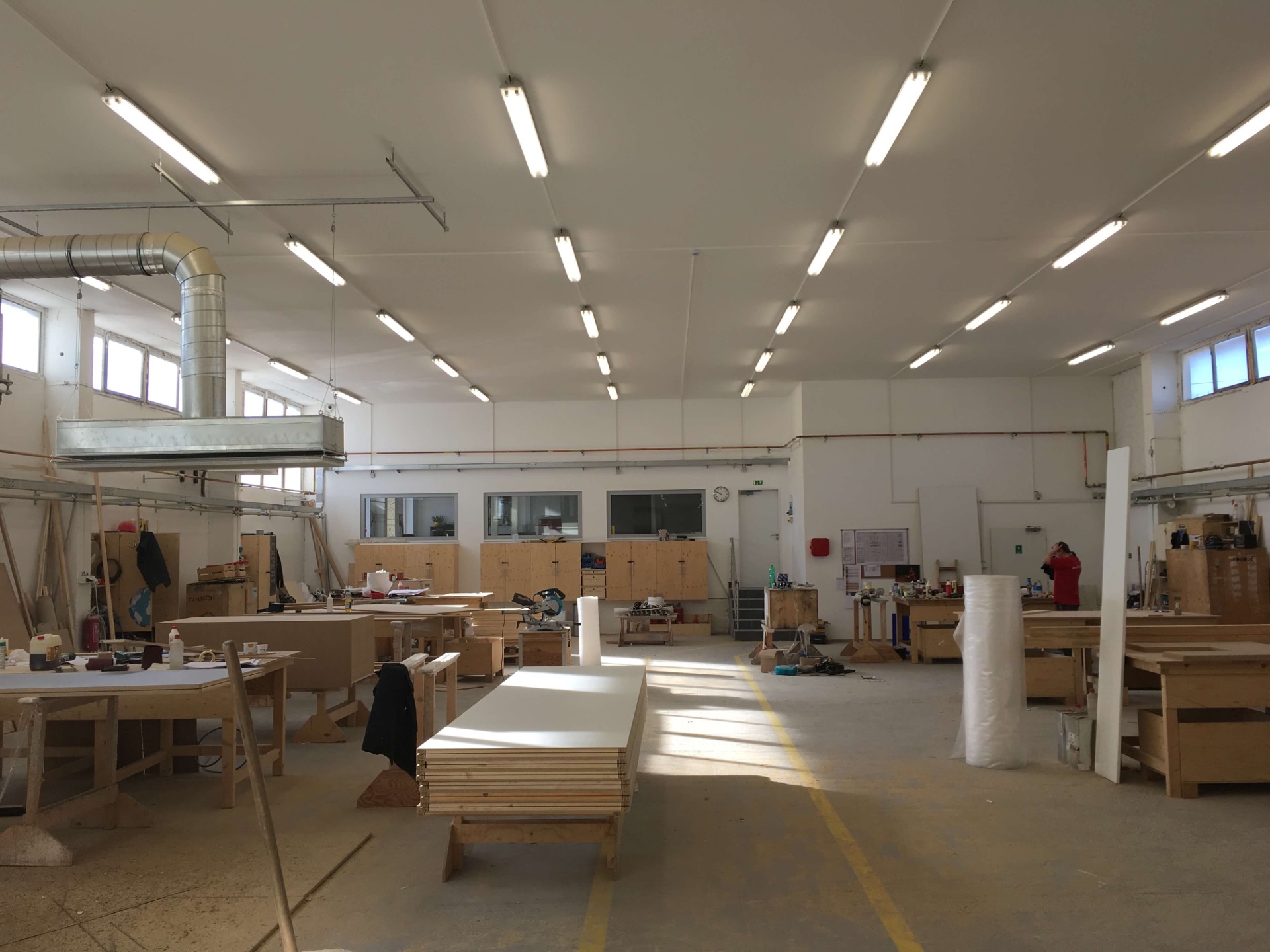 Rekonstrukce průmyslového objektu a haly - Plotiště